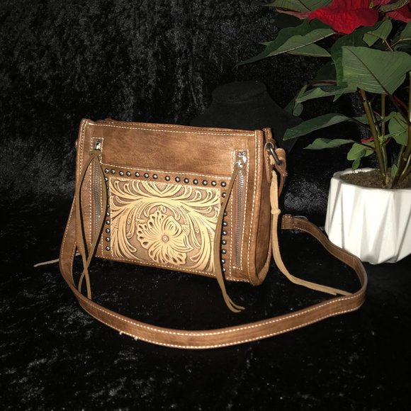 Trinity Ranch Tooled Leather Western Handbag - Picture 4 of 13